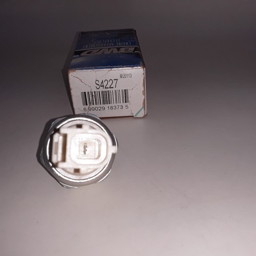 Engine Oil Pressure Switch-Sender Fits Ford E-350 Econoline Club Wagon 2002 - Picture 3 of 4
