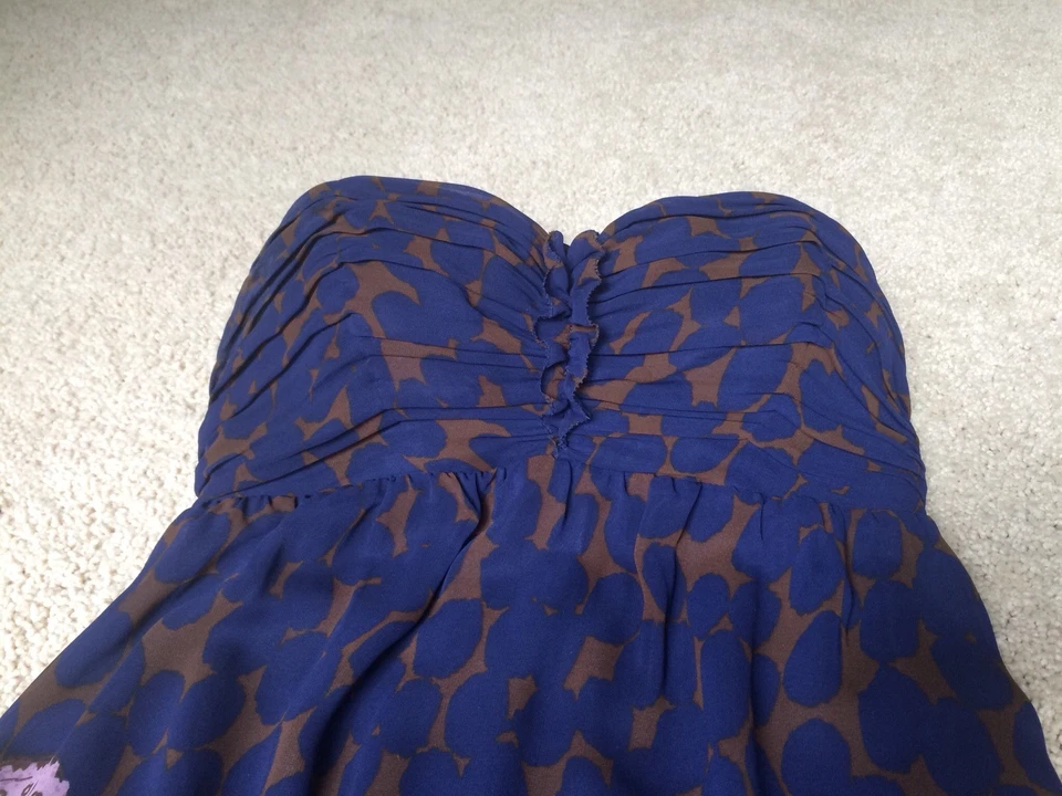 Mini vestido para mujer GUESS sin tirantes burbuja talla 1 Foto 3 de 4