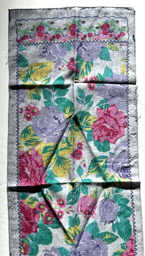 Dining Table Runner 59.25" Long X 10.25" wide Gray Pink Flower Print Cloth - Picture 4 of 24