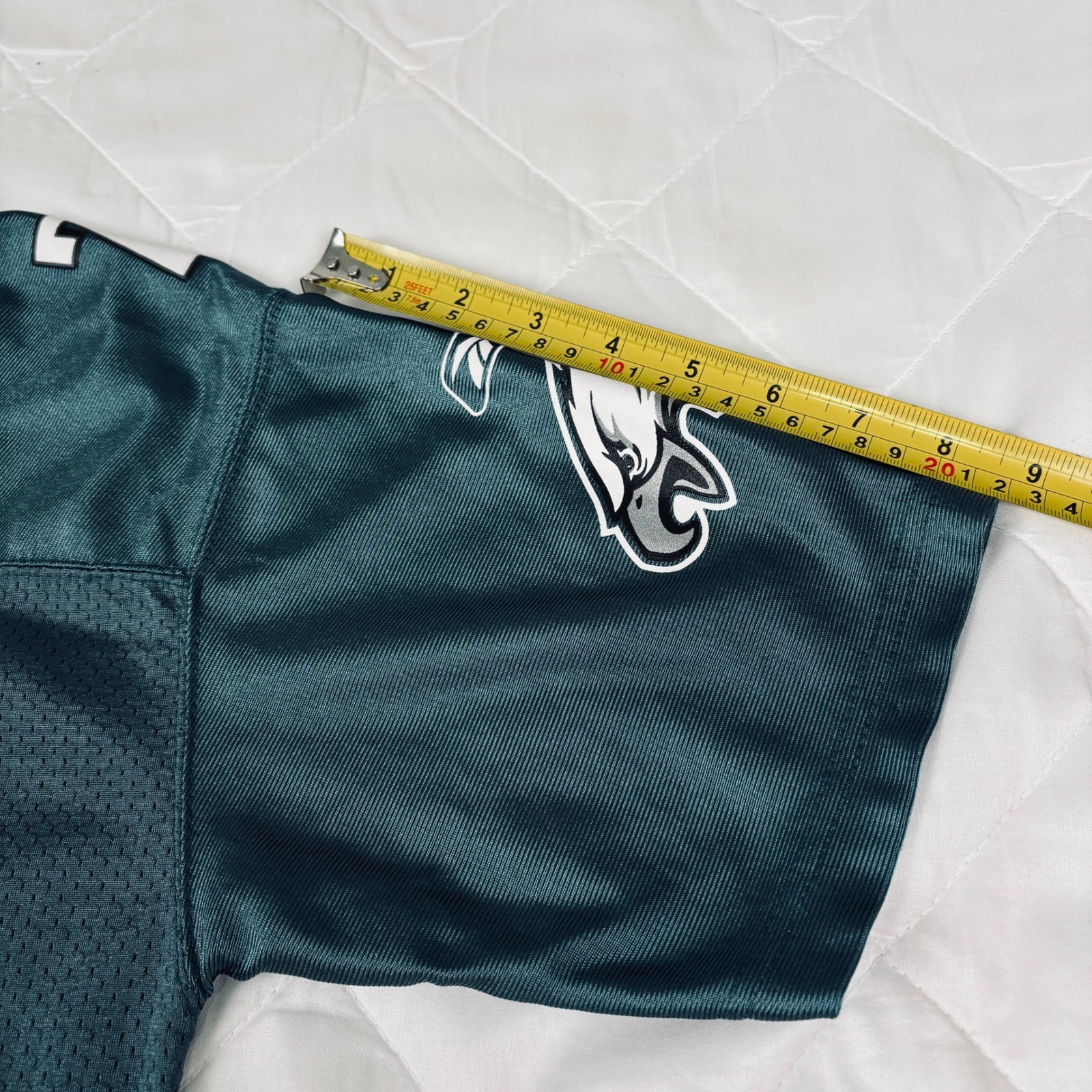 Reebok NFL Philadelphia Eagles Michael Vick #7 Jersey Youth L 14-16 Green thumbnail 12