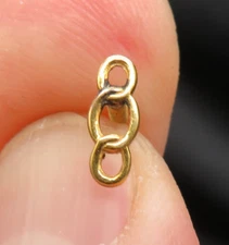 Vintage Small 10k Gold Odd Fellows IOOF FLT 3 Ring Screwback Lapel Pin