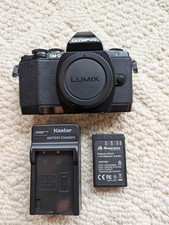 Olympus OM-D E-M10 Body, Battery and Charger ...