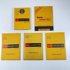 Kodak Glass Safelight Filter, Wratten Series 10. 3 1/4" x 4 3/4"