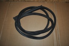 BMW E81 E82 T�rdichtung Kantenschutz vorne links Gummi Dichtung Einstiegsschutz