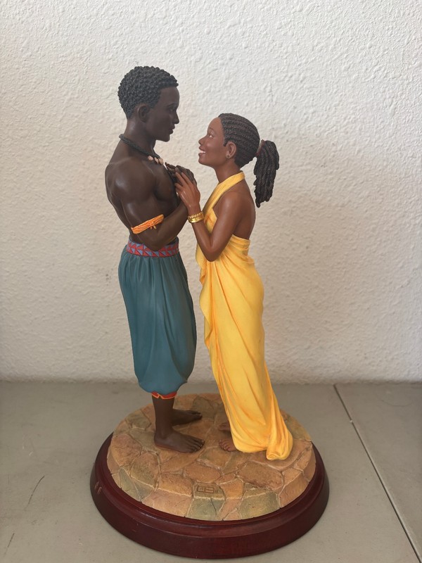 Thomas Blackshear's Ebony Visions The Proposal Limited Statue Figure No. 37117