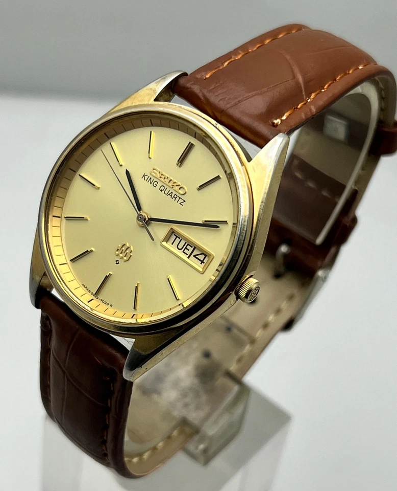 Rare Vintage Seiko King Twin Quartz 9923-702B Day-Date Quartz Watch JDM Gold - Image 4 of 4