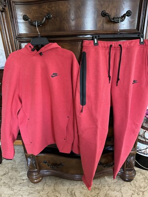 nike fleece jogging suit
