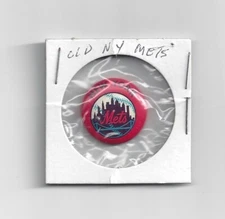 1968 NEW YORK METS PIN - FRITO-LAY INTRO OF ROLD GOLD PRETZELS PACKAGE PREMIUM