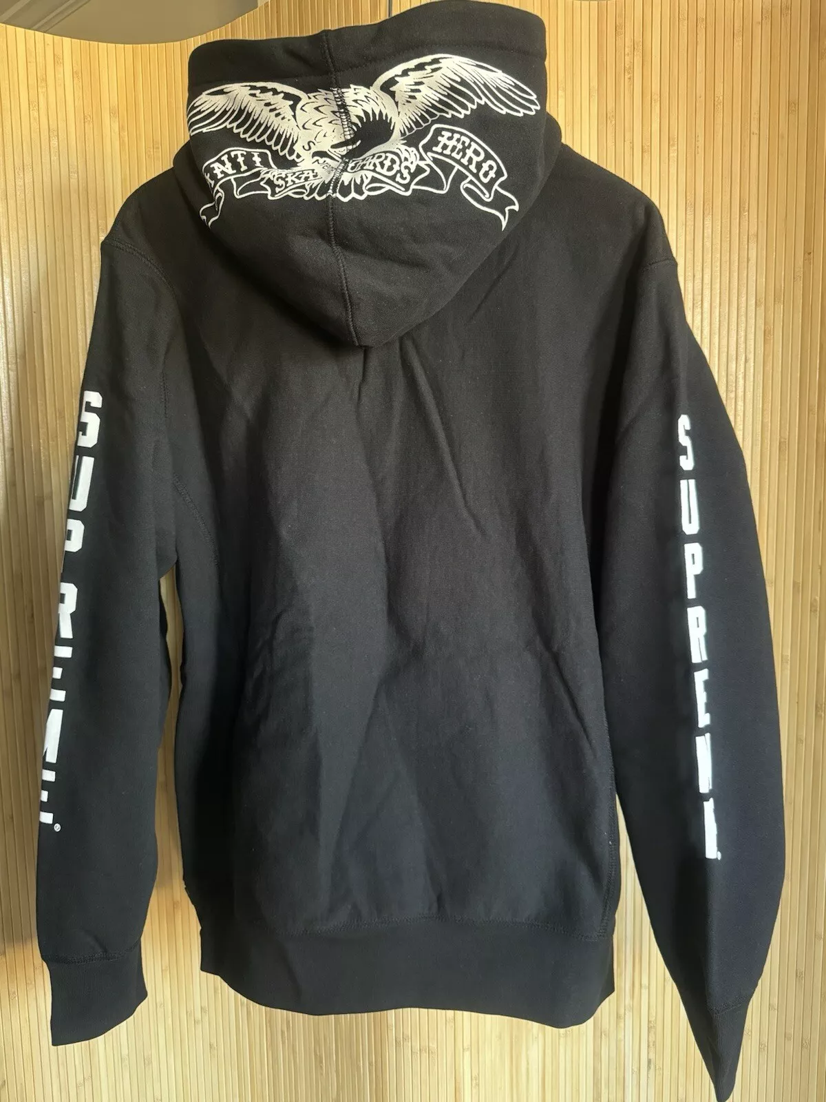 Sweat à capuche Supreme x Anti Hero Eagle FW16 NEUF Large