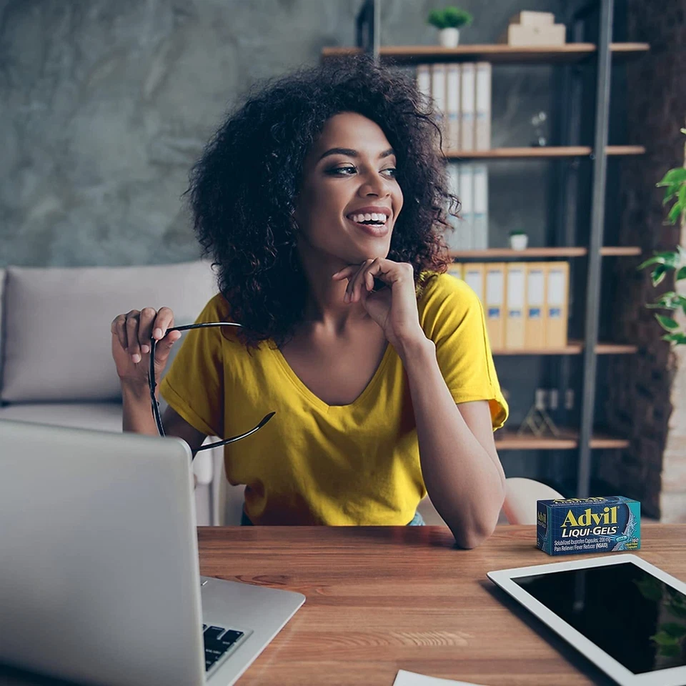 Advil Liqui-Gels Analgésico/Reductor de Fiebre, Ibuprofeno Solubilizado - CAJA 12 Foto 3 de 4