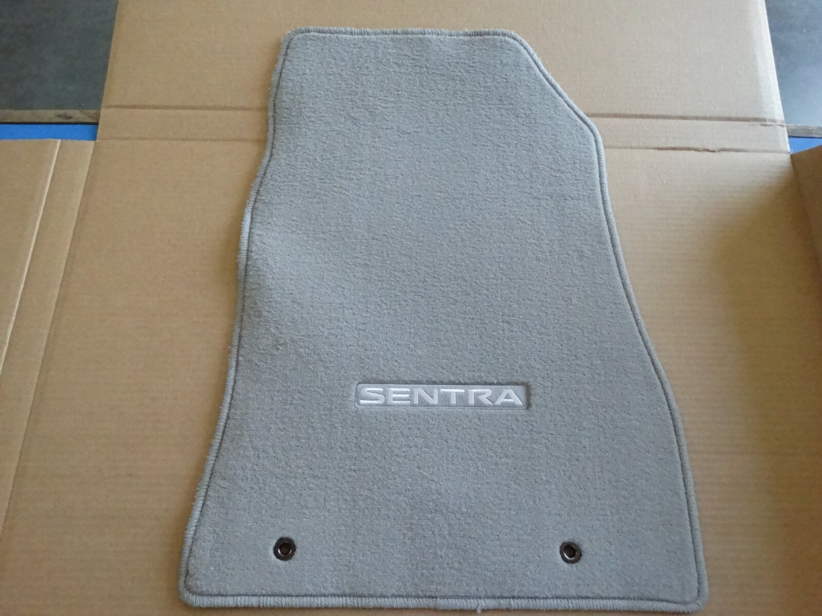 OEM NEW Front Rear Carpet Floor Mats LIGHT GREY 1420 Nissan Sentra