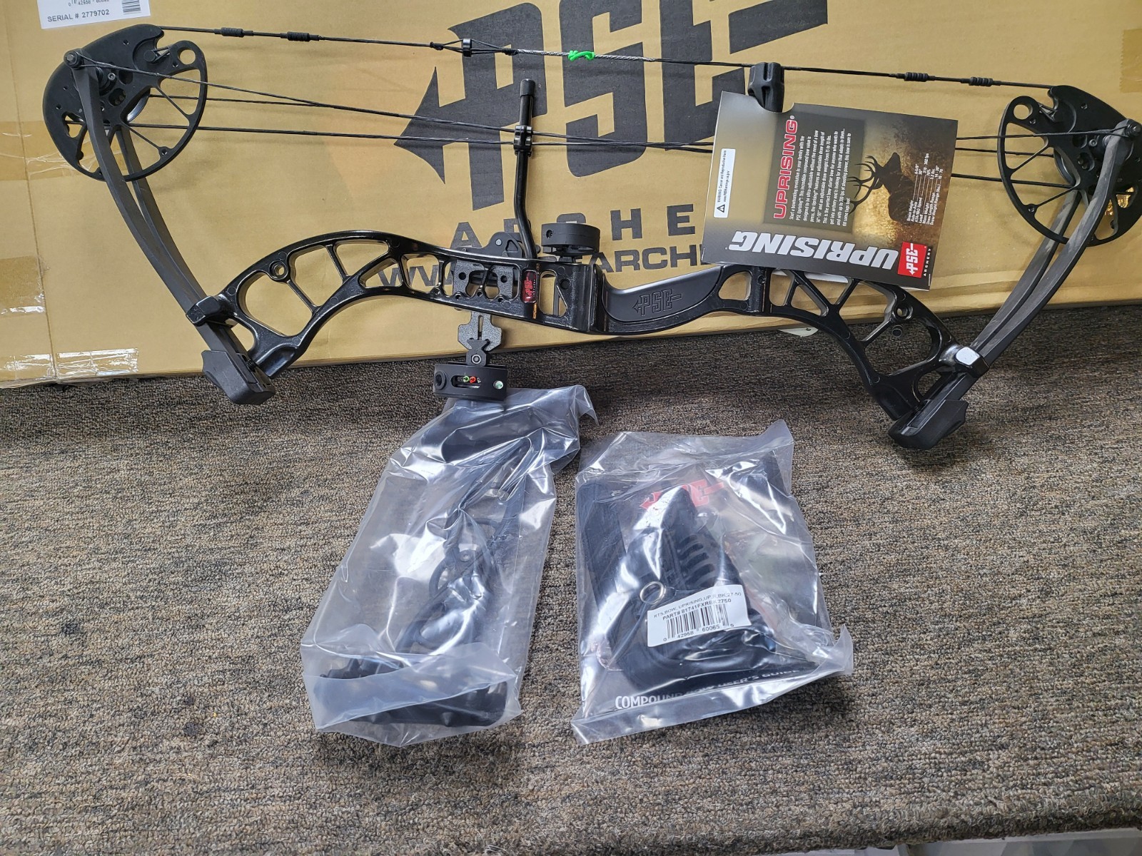 PSE Uprising 12-72lbs Right Hand Black Youth Compound Bow Ready to Shoot New NIB