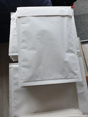 Pack of 100 - D/1 Padded Envelopes Mailers White Gold Post Featherpost D1 Mail