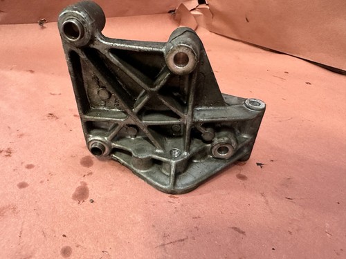 Jaguar XK8 XJ8 XJR 4.0L Direction Assistée Pompe Support Montage OEM 116K Miles - Photo 4 sur 6