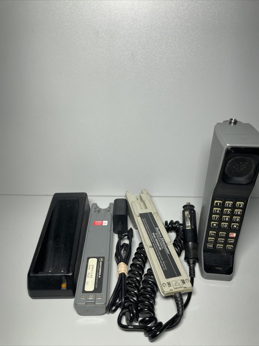 当時物 エレコンモービル ELECON MOBILE Vintage Motorola F09LFD8438AG Brick Cell Phone and Accessories