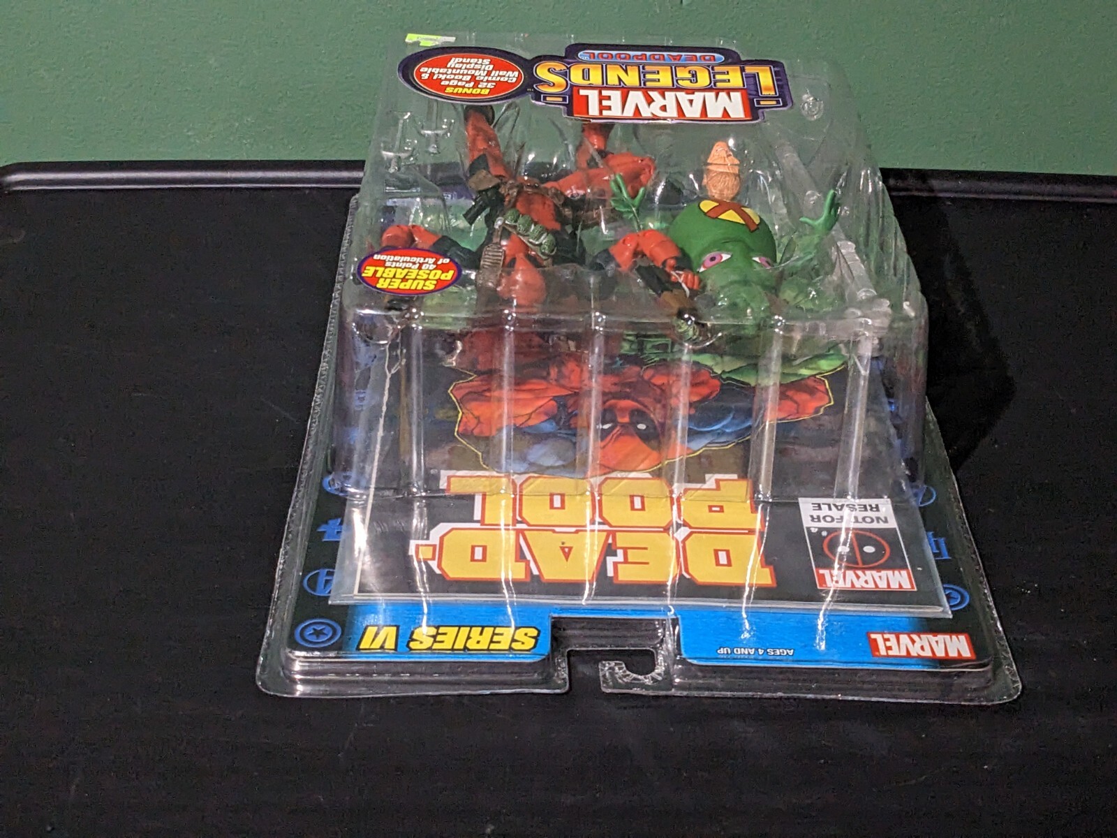 Toy Biz Marvel Legends Series 6 Deadpool Action Figure