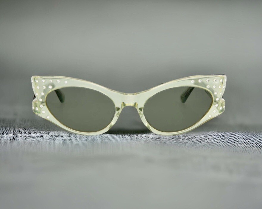Alexander McQueen White Cat-Eye Sunglasses Alexander Mcqueen Amq4238/s Women main image 4