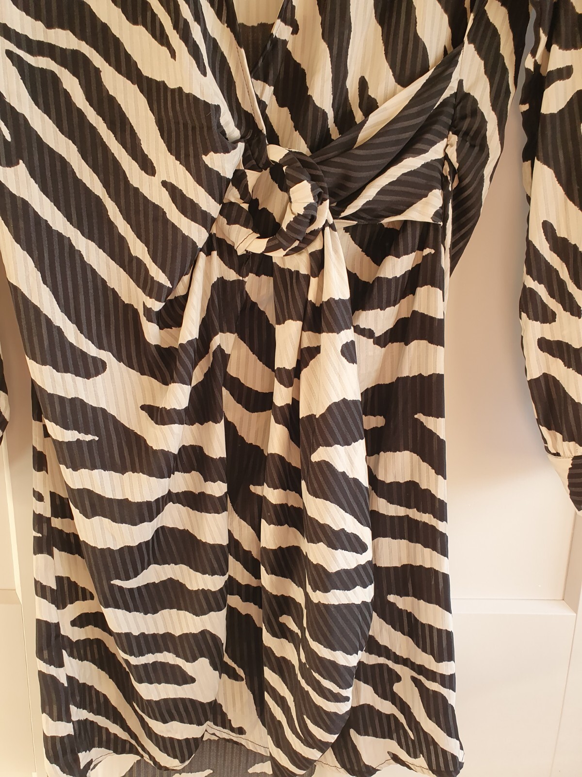 BNWT Zara Black and White Zebra Stripe Print Wrap Around Dress (Size XS) image 2