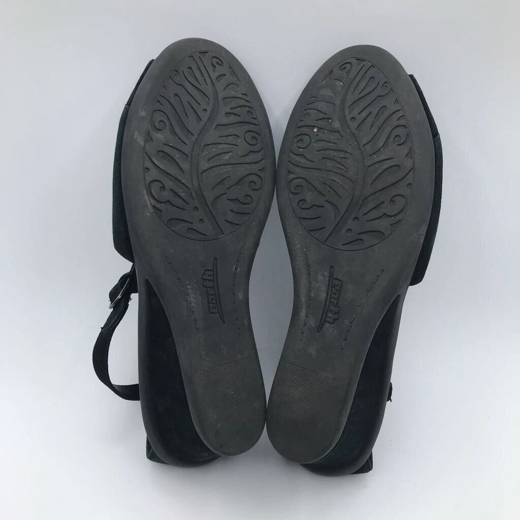 Earth store caper wedge