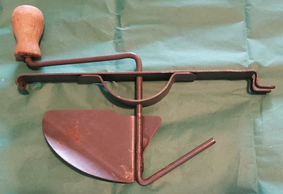 Vtg Hand Crank Whipper Stirring Churn Paddle Egg Beater Butter 8x4"