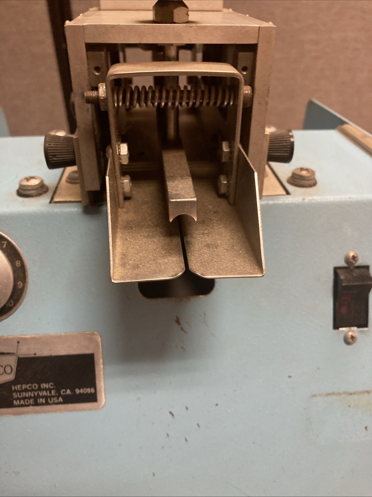 HEPCO 1500-1 Radial Lead Trimming Machine Powers On | U.S.A. SELLER