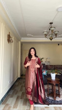 Women's Pure Banarasi Silk Salwar Kameez Indian Wedding Wear Kurti Pant Set