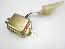 NEW UNBOXED 4519 Voltage Regulator - 1976-198...