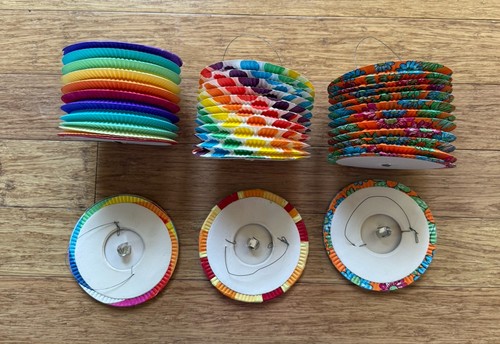 6 Vintage German Paper Folding Lanterns ~ Beautiful Colors - Daisies - Dots