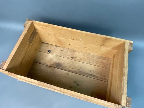 VINTAGE BETHLEHEM STEEL CORP SEATTLE PLANT WOOD CRATE NICE! - Picture 7 of 10