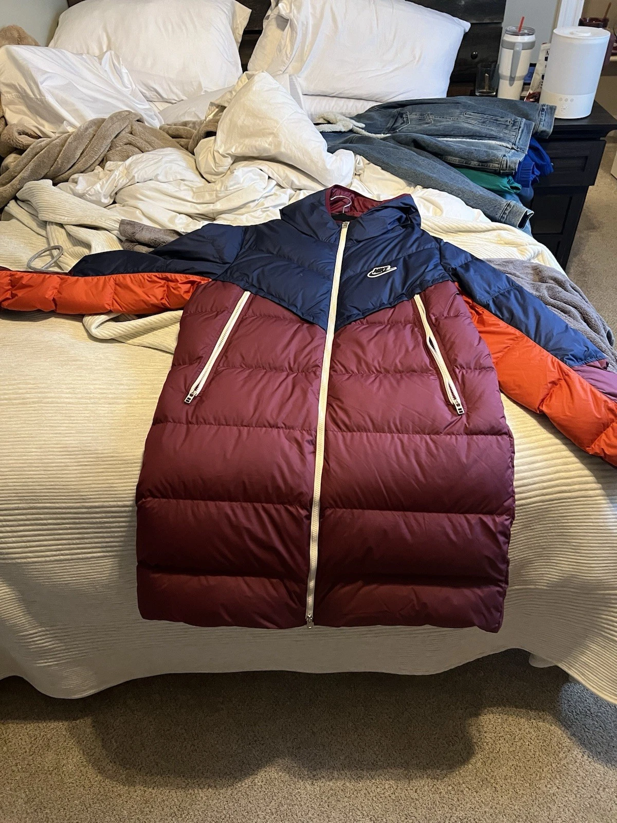 NIKE STORM-FIT DOWN FILL HOODED PUFFER JACKET COAT MEN medium DD6795-410 NWT