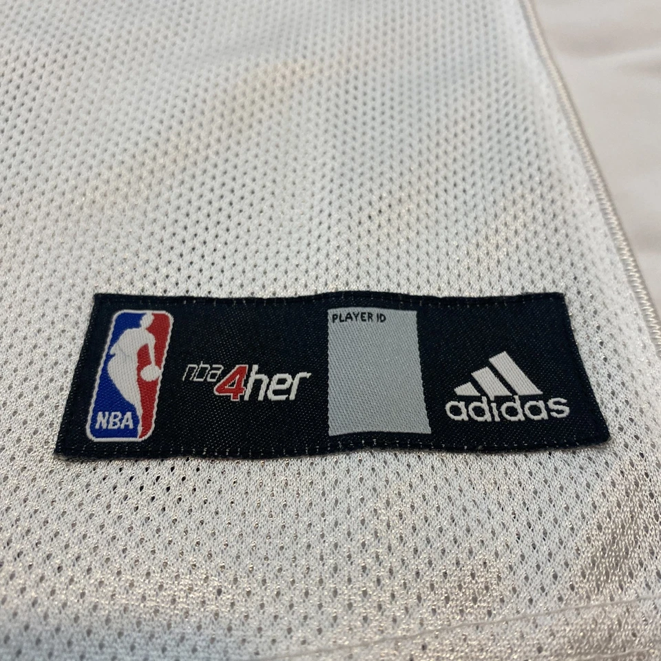 Camiseta deportiva de baloncesto de la NBA mediana de los New Orleans Hornets para mujer Chris Paul Adidas de colección Foto 2 de 4