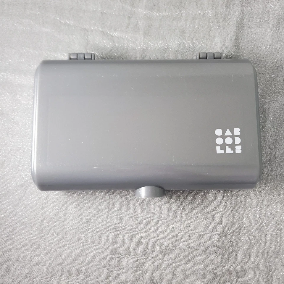 Caboodles 6000 Silver Cosmetic Makeup Organizer Case Mirror Travel - Image 2 of 4