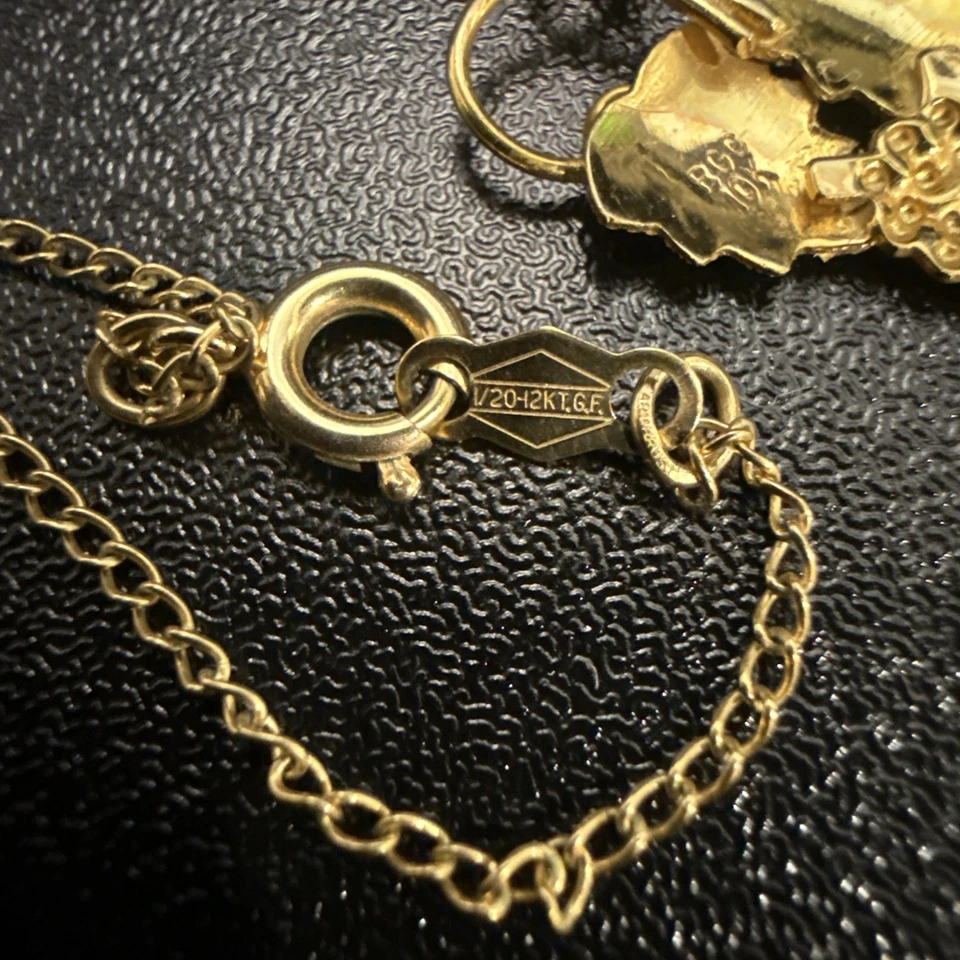 Black Hills Gold 10K Pendant Necklace with Leaves and Grapes Design - Image 4 of 4