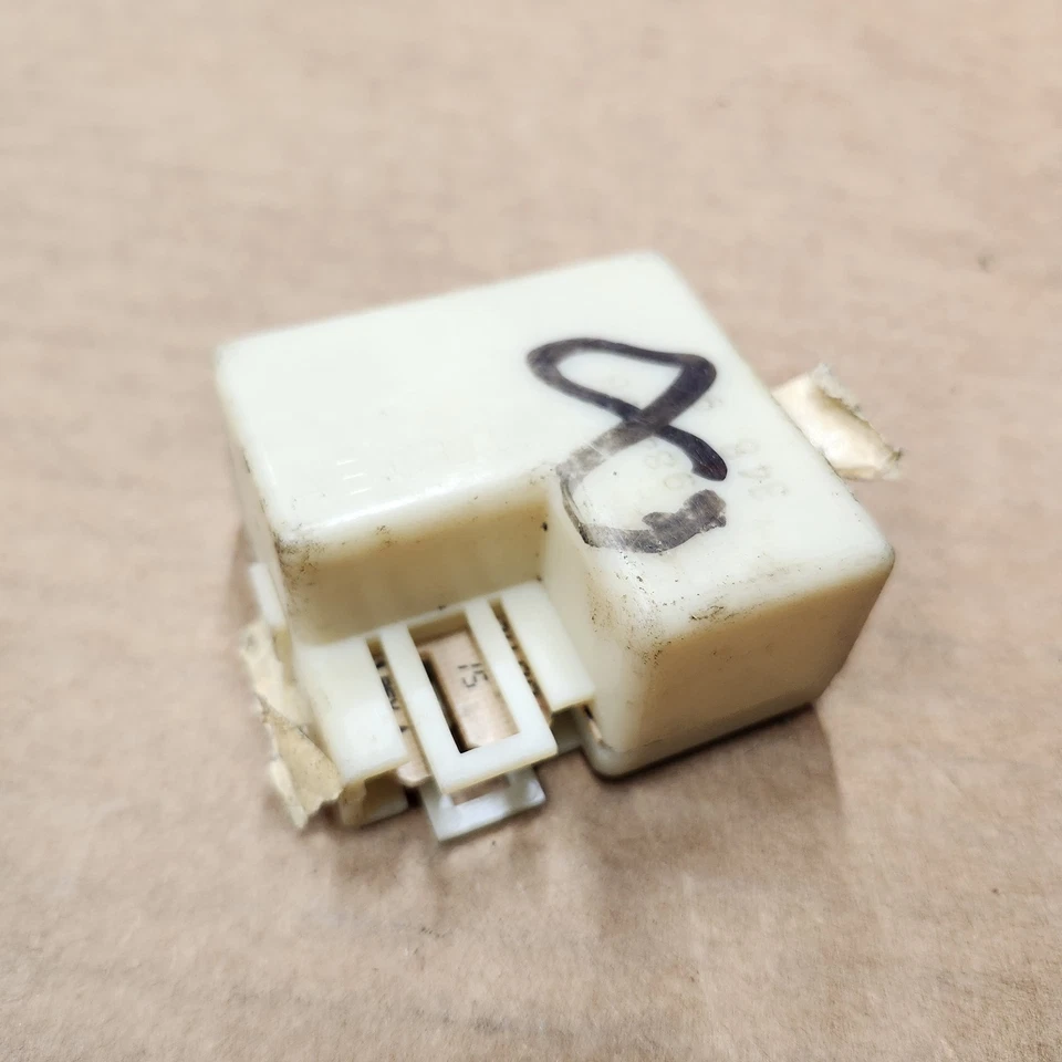 84-89 C4 Corvette Courtesy Light Timer Module Interior Dome Light Time Relay OEM - Image 3 of 4