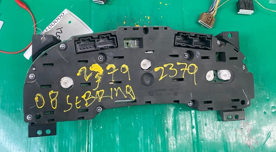 Chrysler Sebring 2008 velocímetro cuadro de instrumentos 125 k millas P05107704AH Foto 3 de 3