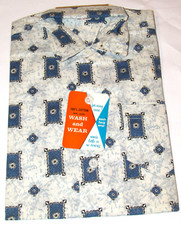 UNUSED VTG 1960s BOY'S WASH'N WEAR SHORT SLEEVE SHIRT STILL PINNED COTTON 8
