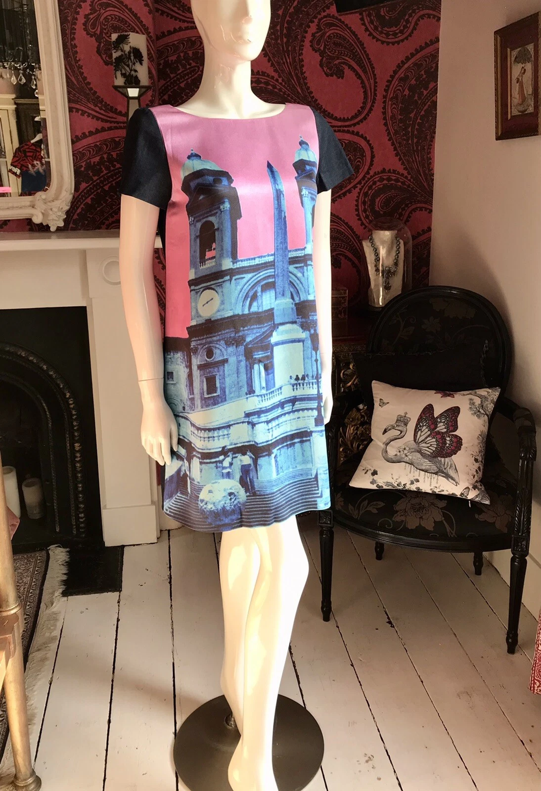 Abito Moschino nuovo con etichette blu e rosa stampa grafica taglia UK 12 IT 44