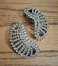 VintagePair Of Icy Rhinestone Shoe Buckles Silver Tone Metal With Rhinestones