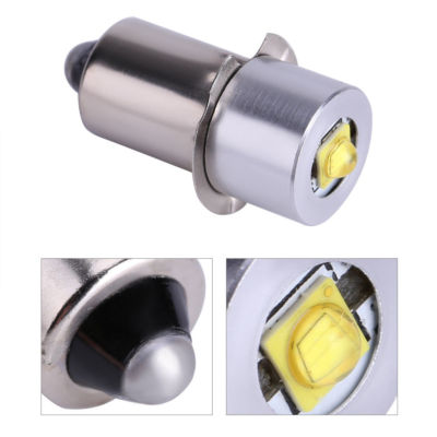 Lot De 25 Lampes De Poche / Torches - Dont 6 Neuves - Avec Ampoules De Rechange - Occasion