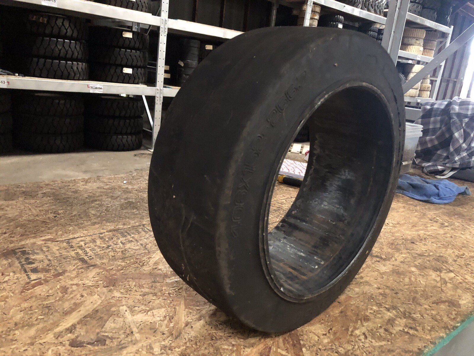 16x6x10 1 2 Clark Press On Tire Forklift Tires NashLift EBay 16x6x10-1-2-clark-press-on-tire-forklift-tires-nashlift-ebay