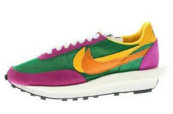 nike waffle pine green