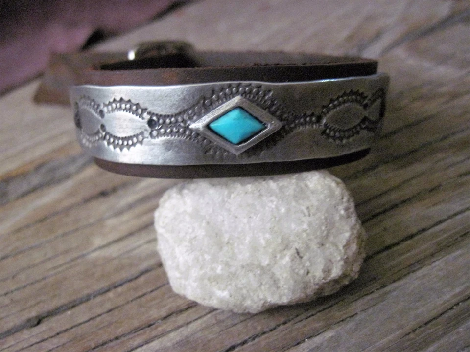 Brazalete Flexible Para Hombre Cuero y Robins Huevo Piedra Turquesa * Tamaño Personalizado * Foto 3 de 4