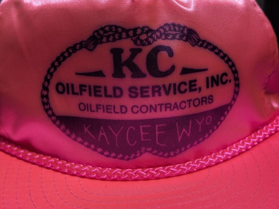 Sombrero de colección para campo petrolífero gorra correa trasera rosa satinado nailon cuerda publicidad hombres cuerda Foto 2 de 4