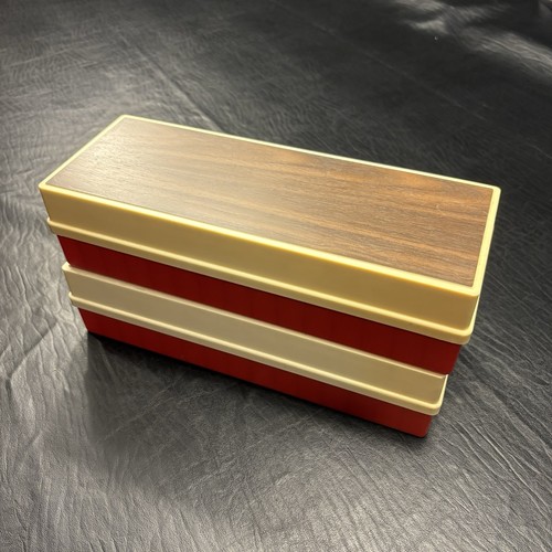 2 VTG Metro Products Red w/Off White Lid Faux Wood 15 Cassette Tape Holder Cases - Picture 5 of 5