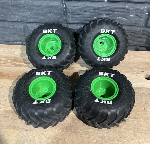 Monster Jam Grave Digger RC Truck 1:15 66802 RX PARTS TIRES ONLY