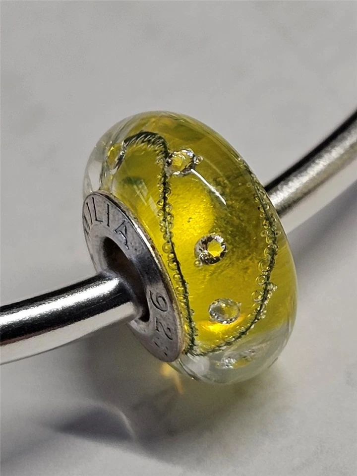 全新 Chamilia CITY 灯 黄色钢 Murano 玻璃和纯银珠 2116-0077 40 美元 — 第 4/4 张图片