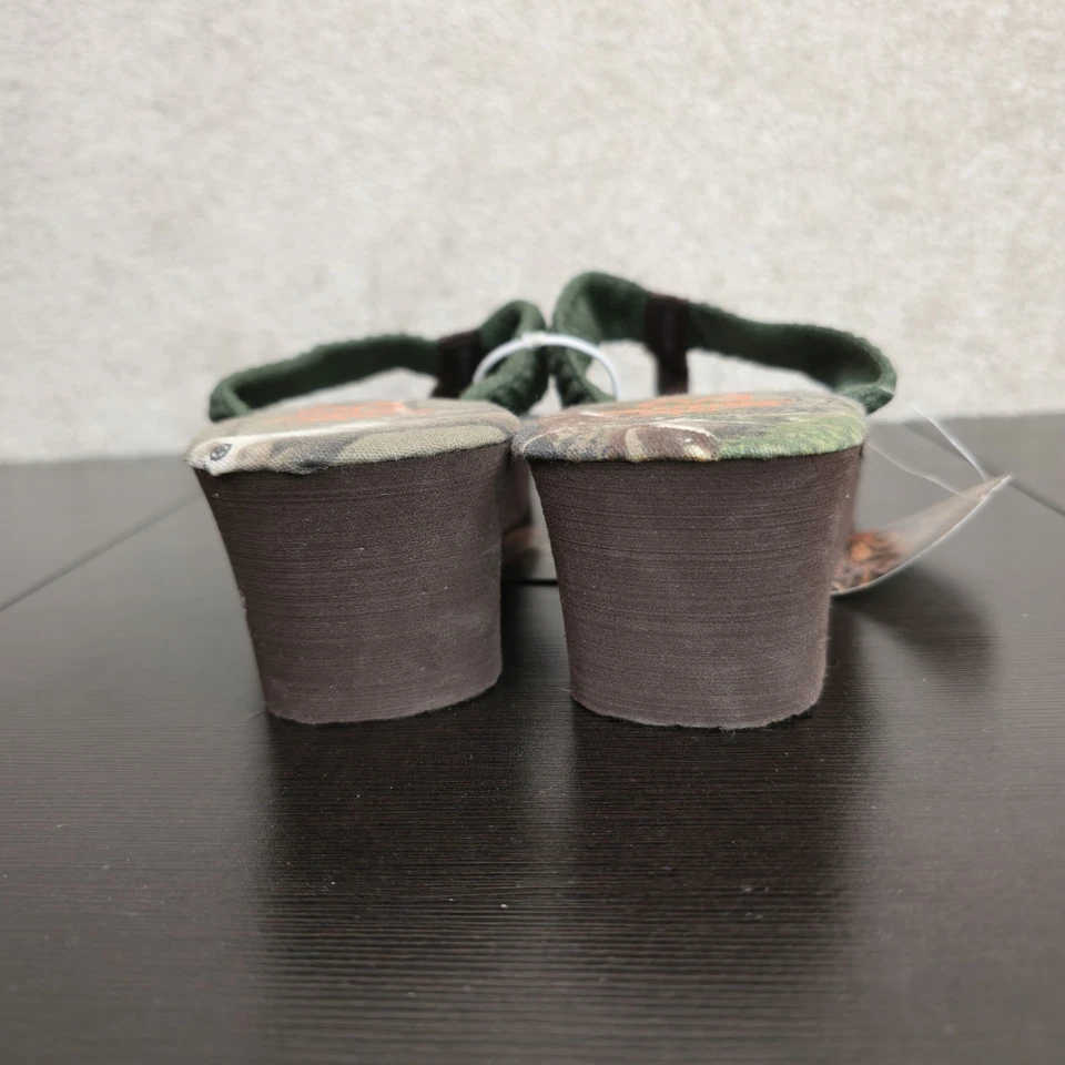 Sandalias Chanclas Realtree Camuflaje Talla 7 Para Mujer Real Tree Camufladas NUEVAS Foto 2 de 4