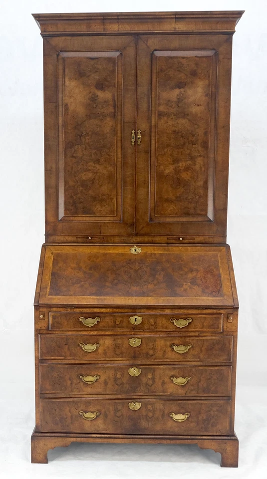 Cajonera de escritorio secretaria de 83" de alto de madera de olivo muy fina ¡COMO NUEVA! Foto 3 de 4