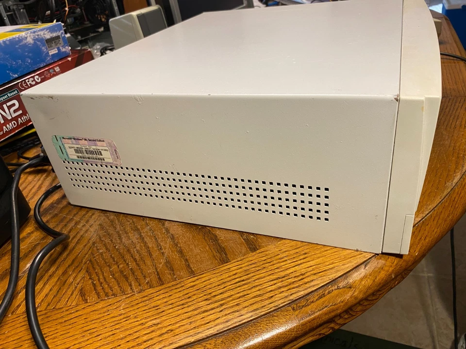 Vintage AcerPower, 3DFX, SBLive, TURBO (plays late 80's to late 90's PC games) - Image 3 of 4