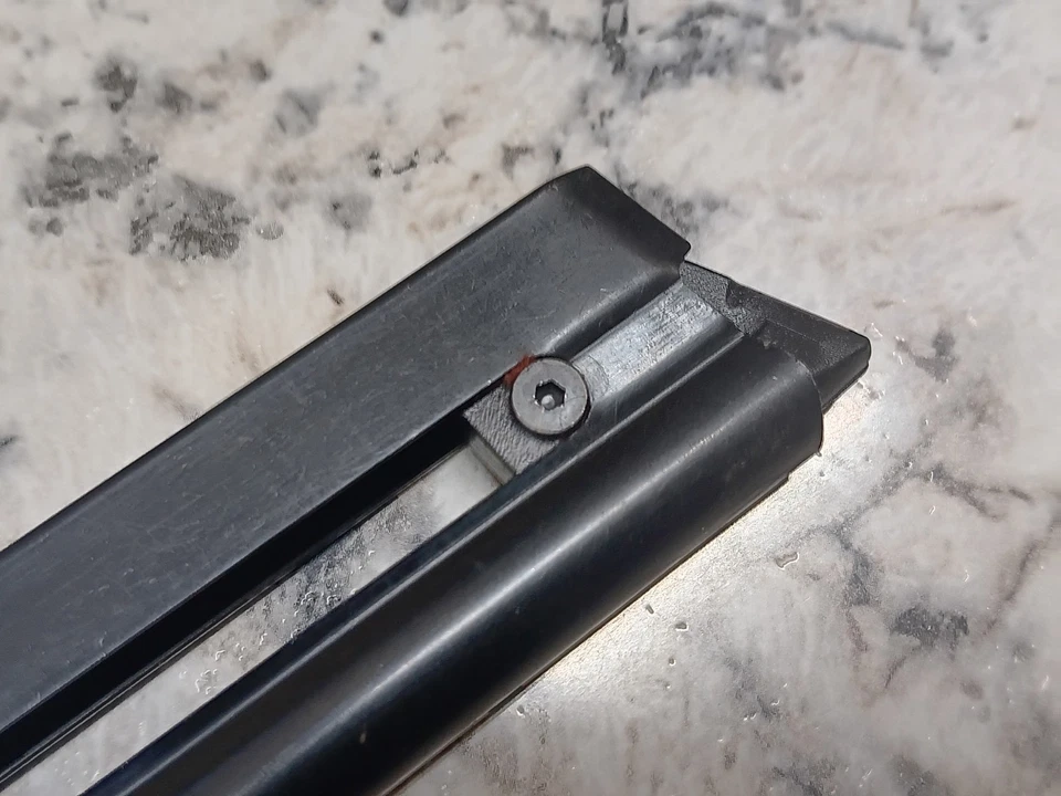 Beretta Modelo 71 Jaguar 8º. 22Lr. Revista  Foto 4 de 4